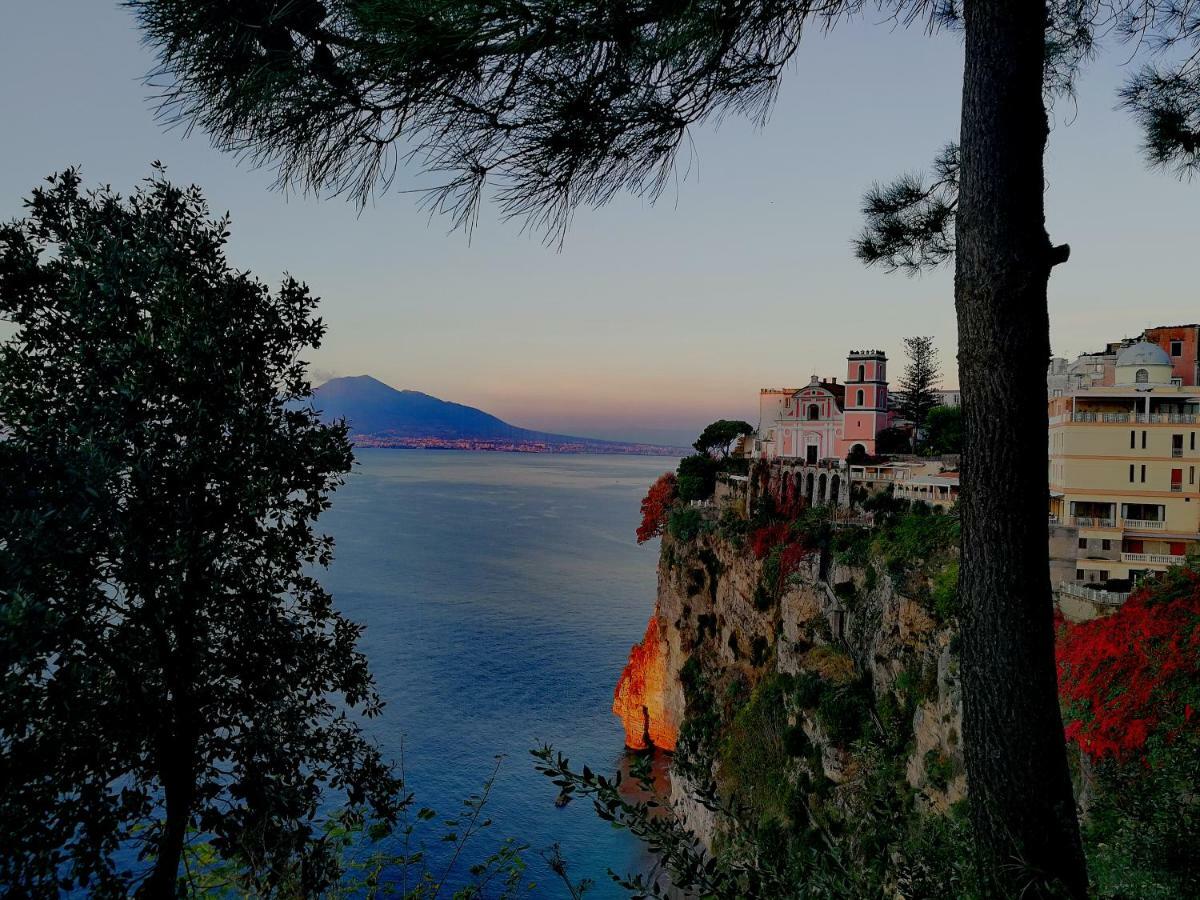 Quintessenza - Sorrento Coast Rentroom Vico Equense Eksteriør bilde